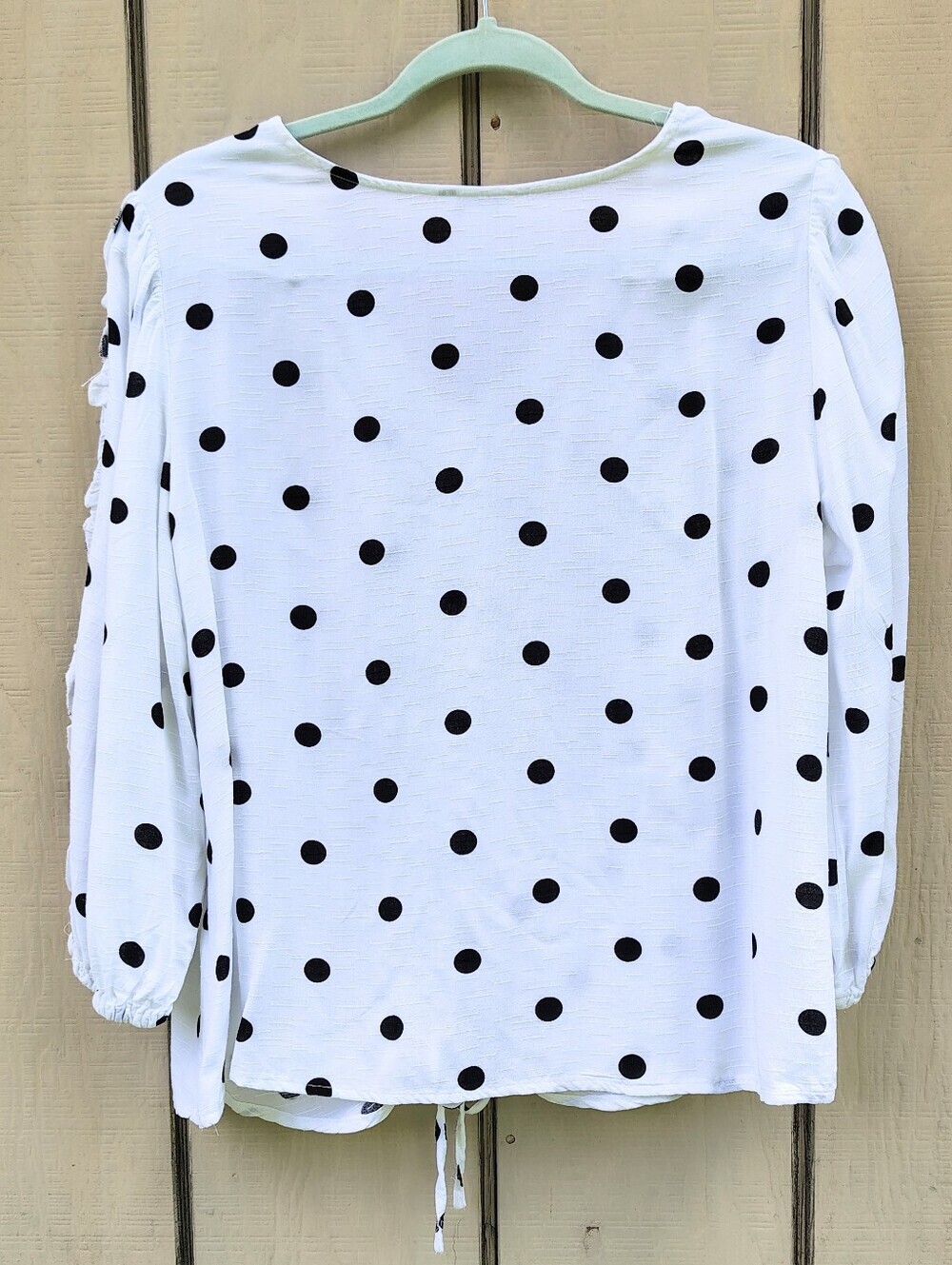 Cato White/Black V-Neck Top Polka Dot Ruched Tie Front Popover Ruffles Sleeves - Picture 5 of 8